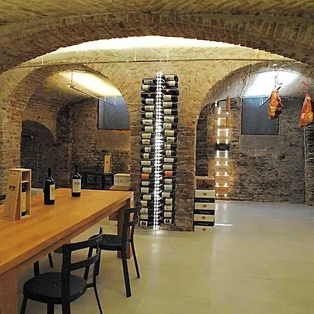 Vinoteca La Sacrestia