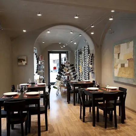 Vinoteca La Sacrestia