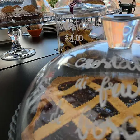 Nocleg ze śniadaniem Vinoteca La Sacrestia 4*