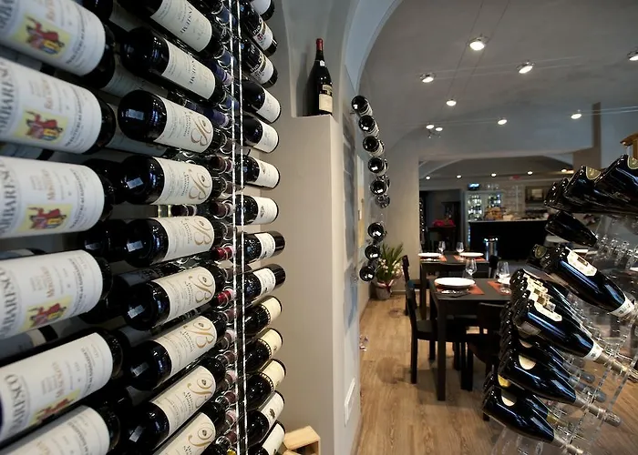 Vinoteca La Sacrestia Alba (Piedmont)